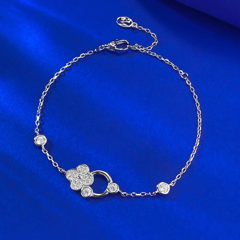 DH collections 925 Sterling Silver Lucky Four - leaf Clover Bracelet. This delicate and luxurious bracelet features trendy elements like row - set dia