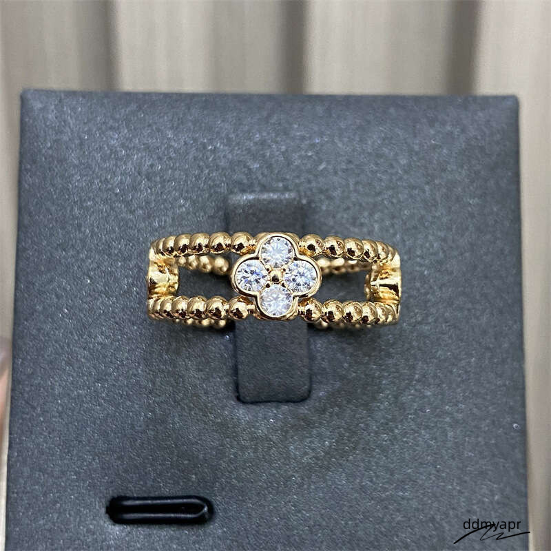 Colleactions Style Dia-Encrusted Kaleidoscope Four-Leaf Clover For Women Fashionable Ddmyday High-End Open Ring Ddmyday