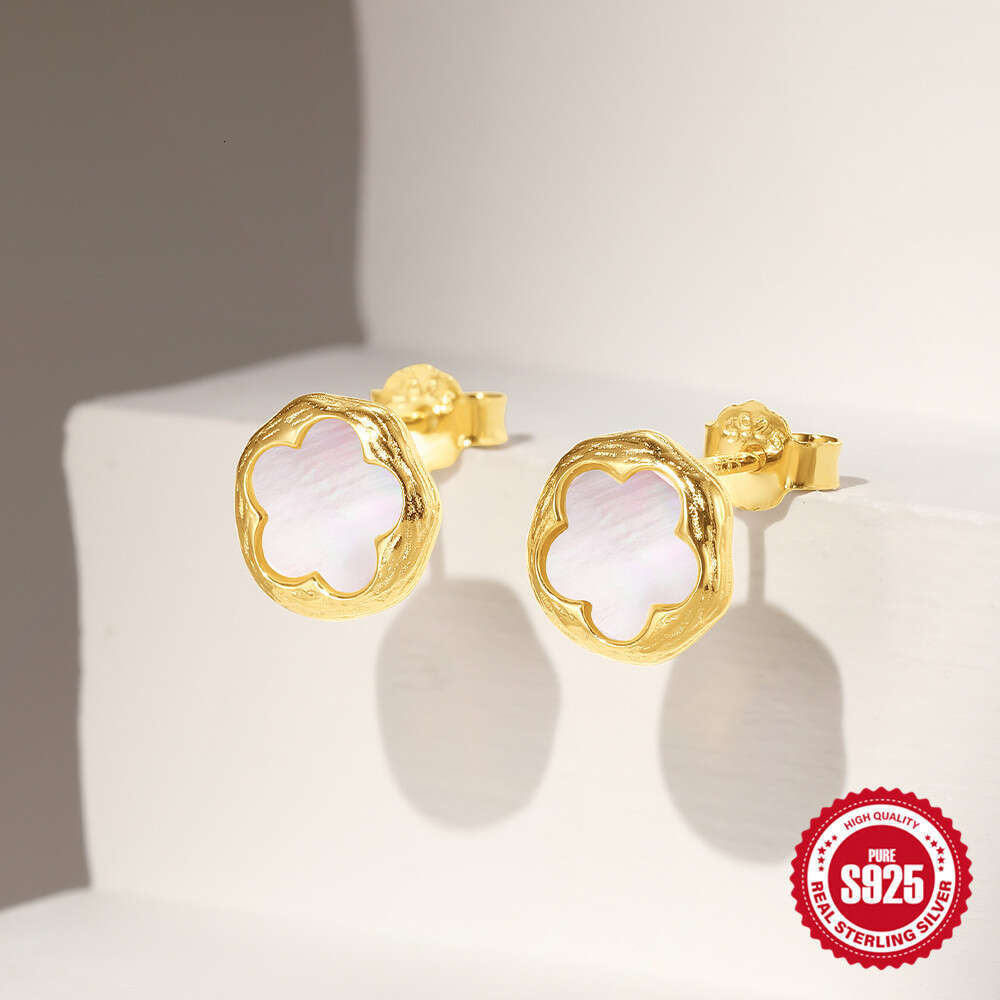 Fashionable Light Pure Sier INS Simple Style Five-Petal Flower White Shell Elegant Classic Women's Collarbone Necklace