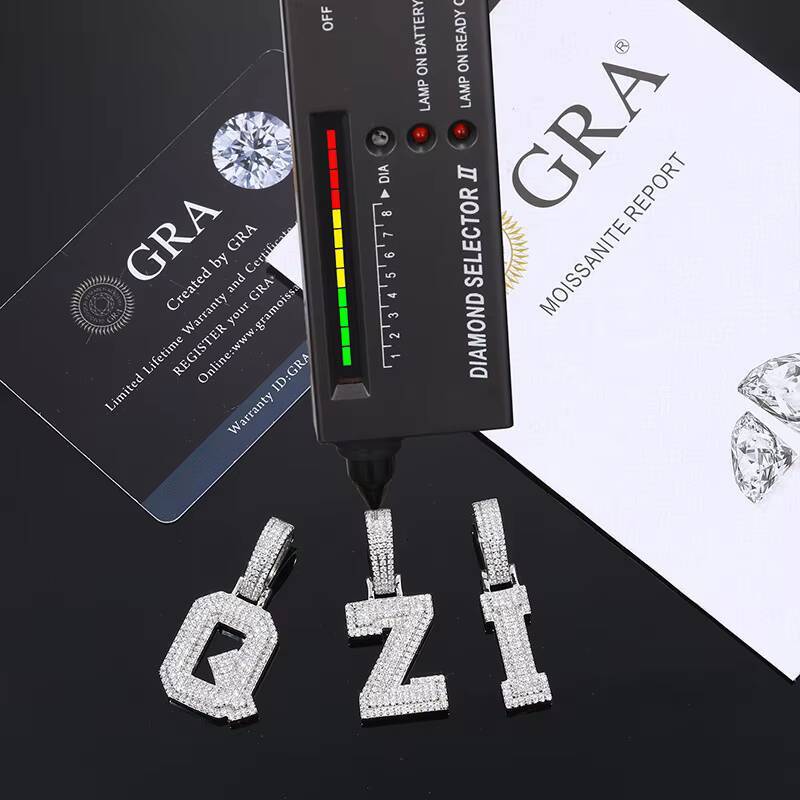925 Silver Moissanite Letter Pendant Elegant Hip Hop Necklace with Rhodium Plating Gold Jewelry Ice Out Design