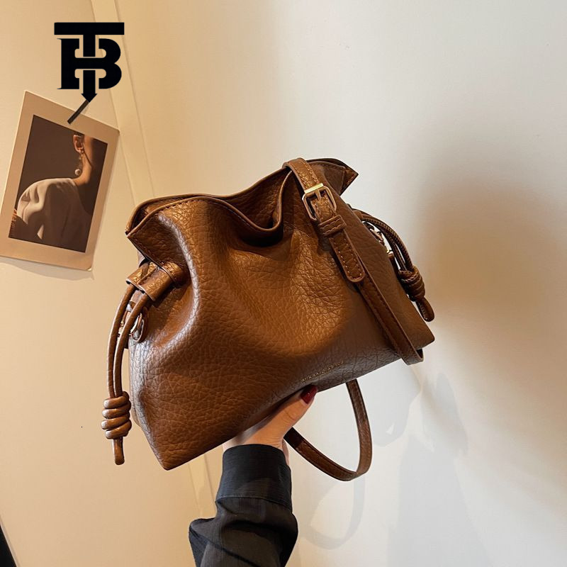 TB BHULAMTE Korean Retro Fashion Small Bag for Women 2025 New Autumn Designer s bag Winter Pleated Cloud Bag Niche Texture Crossbody Bucket Bag