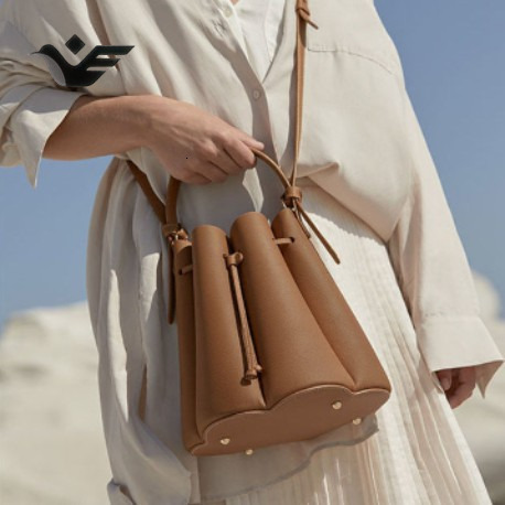 Feiyan Free Shipping New Designer Bag Luxury Shopping Bag Niche Design Petal Bag Cross-border Trendy Single Shoulder Crossbody Bag High-end Bucket Bag