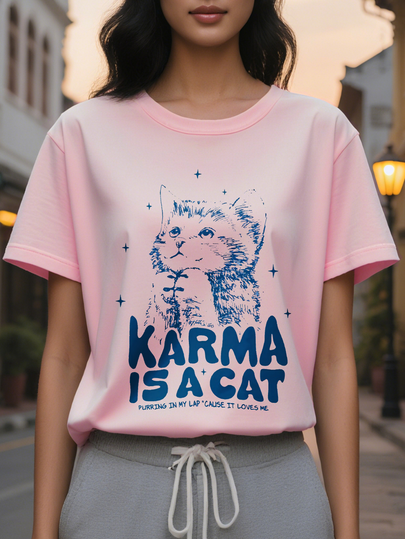 Karma is a cat print spring and summer casual short sleeve T-shirt women's clothing