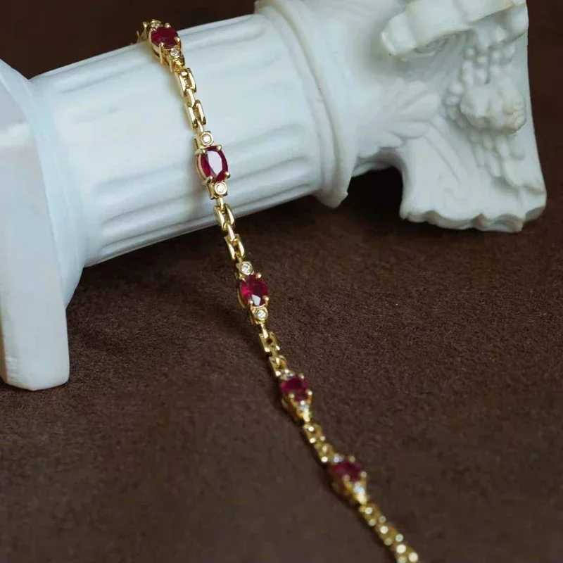 New light luxury silver inlaid ruby diamond bracelet for women chain charm fine section exquisite highend engagement jewelry W250904