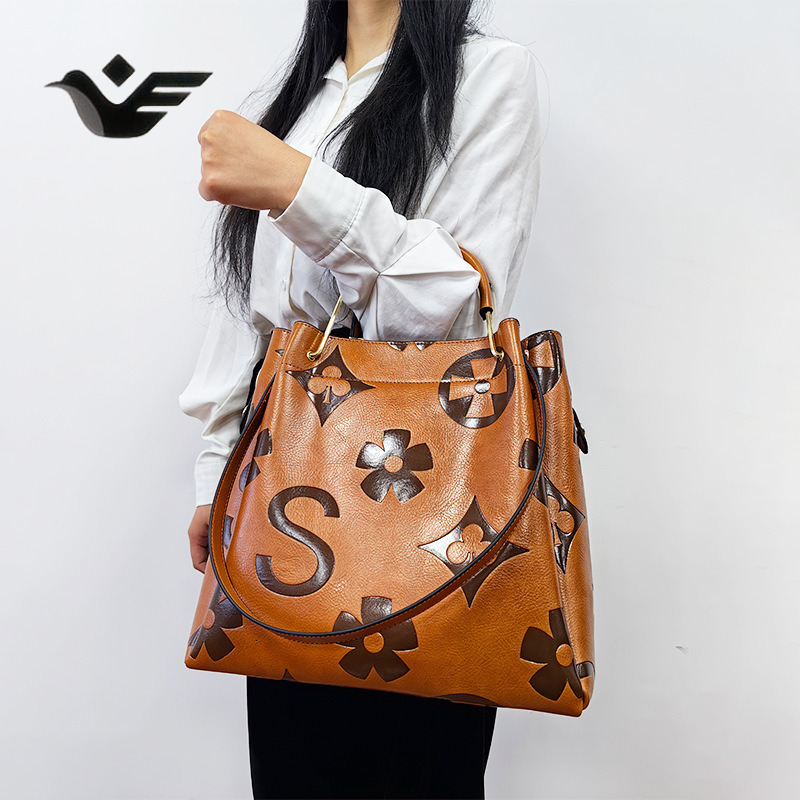 Feiyan Free Shipping New Designer Bag Luxury Shopping Bag Bucket Bag For Women High-end Feel Large Capacity Fashionable Embossed Shoulder Bag