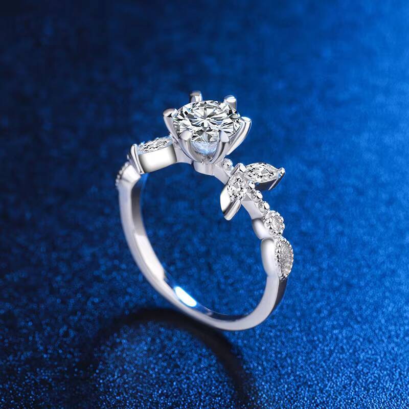 Fashion Ladies Jewelry for Women Moissanite Wedding Engagement Diamond Silver Wholesale Ring