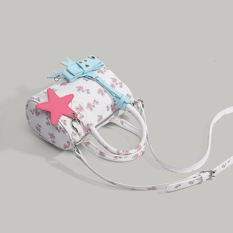 2025 autumn new product niche design light luxury fashion versatile atmospheric handbag commuting crossbody bag designer shoulder bag