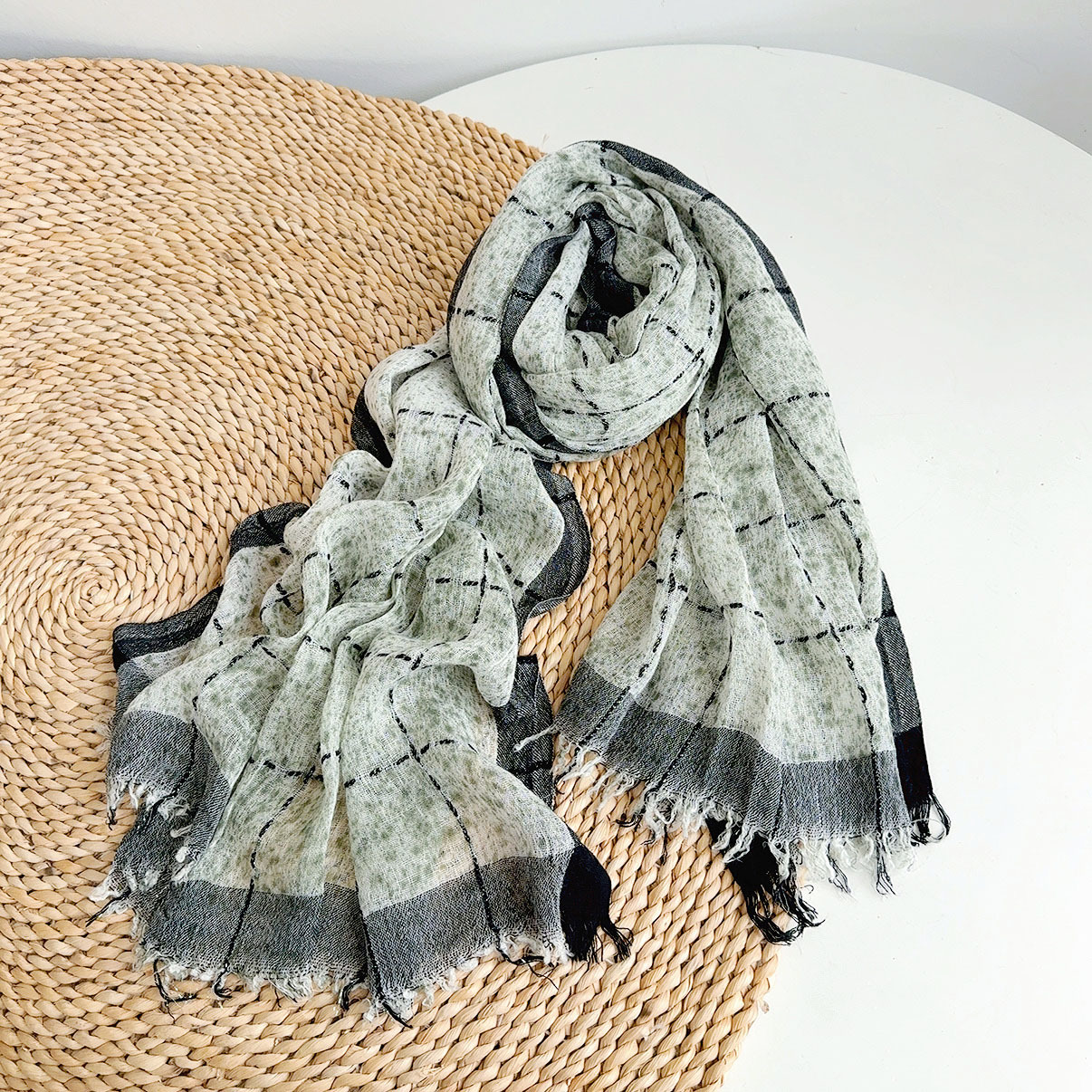 K1800 Retro pleated solid color Tencel wool scarf versatile summer neck protection dual-purpose shawl light breathable silk scarf Korean version