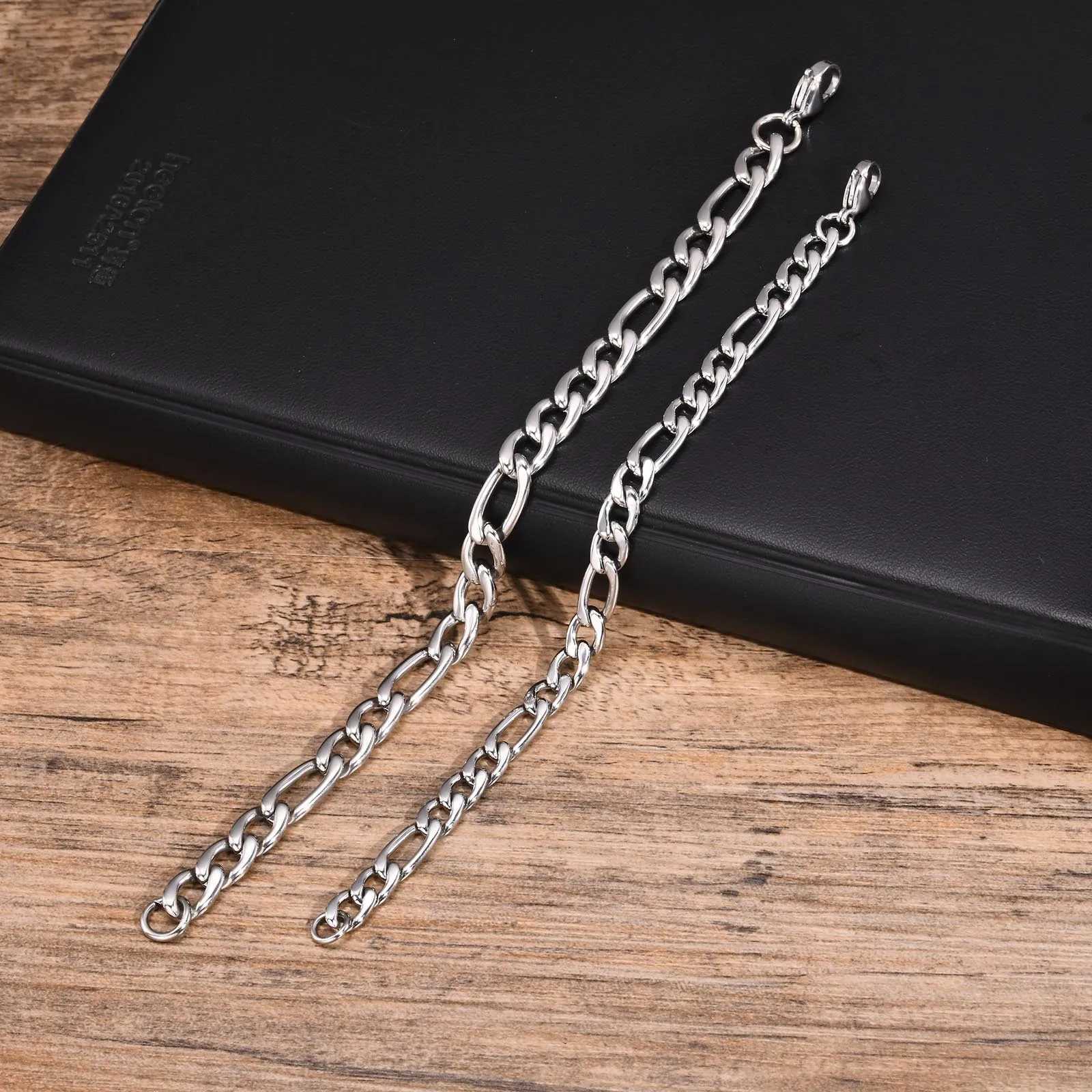 Vnox 7mm9mm Figaro Chain Bracelets for Men Never Fade Silver Color Stainless Steel Cuban Links Wristband Classic Jewelry W250904