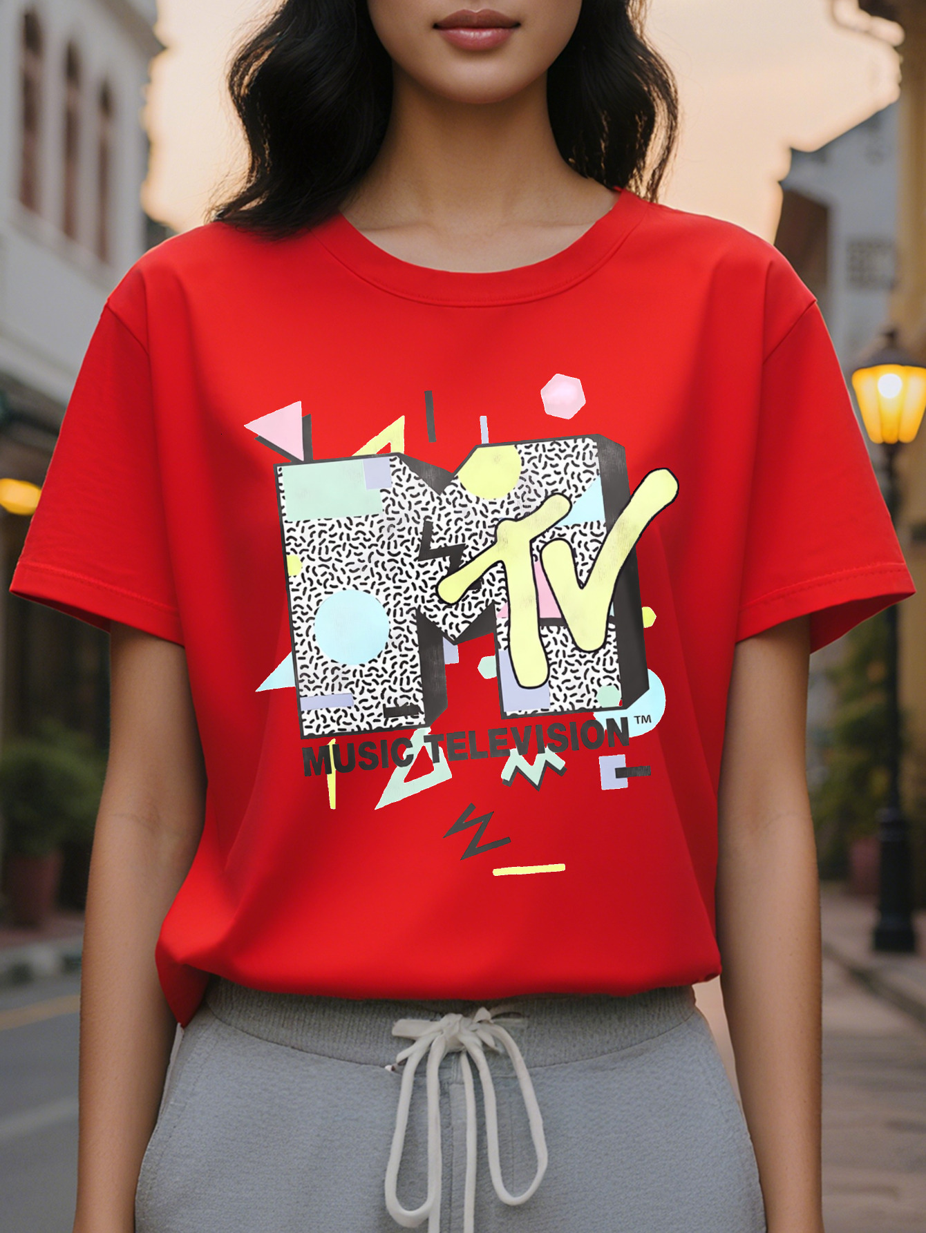 Te MTV Women s Graphic Print T Shirt Retro Music Teion Design With Leopard Spots Lighting Bolts Semi Sheer Round Neck