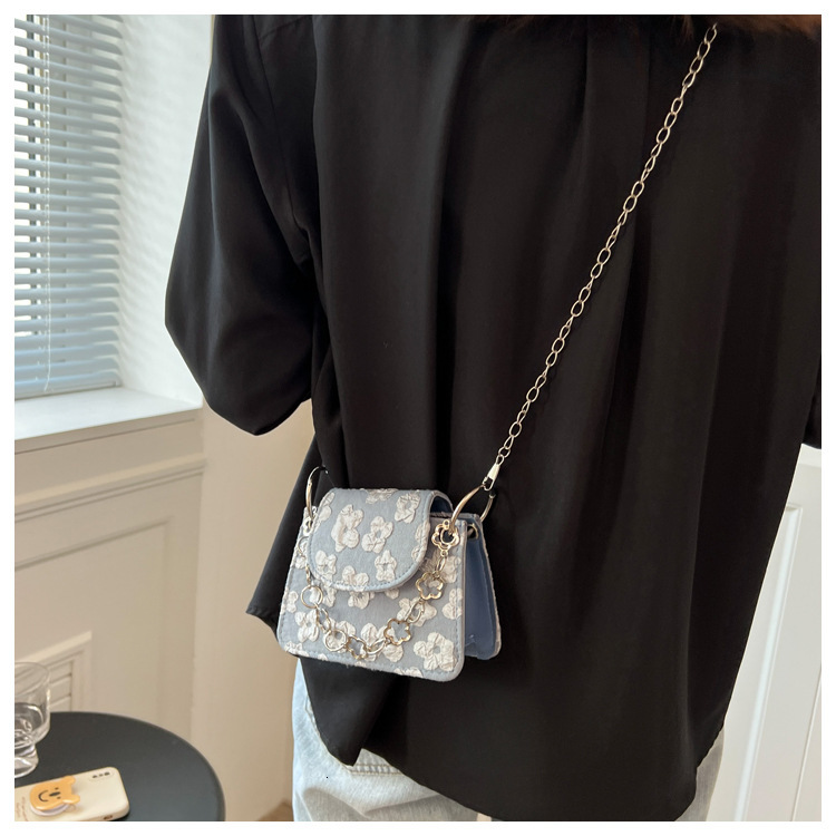 2025 Autumn New Women's Light Luxury Elegant Mini Bag Versatile Fashion Chain Crossbody Bag Korean Designer Shoulder Bag