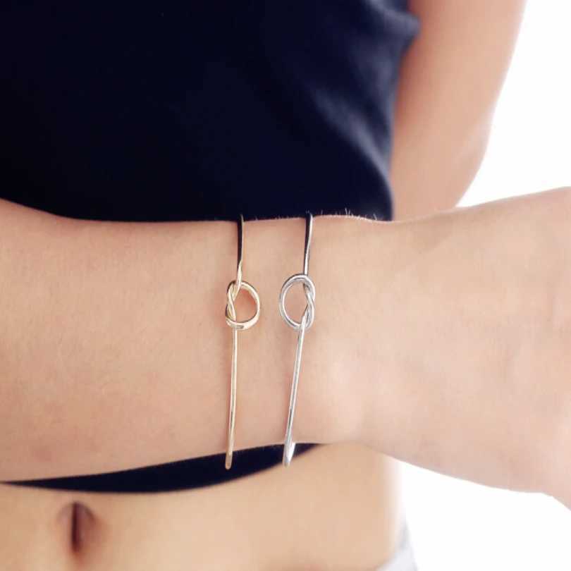 New Fashion Simple Heart Bracelet For Women Girl Accories Open Bangles Jewelry Wedding Party 2025 Tren Bracelets GiftXJ250904