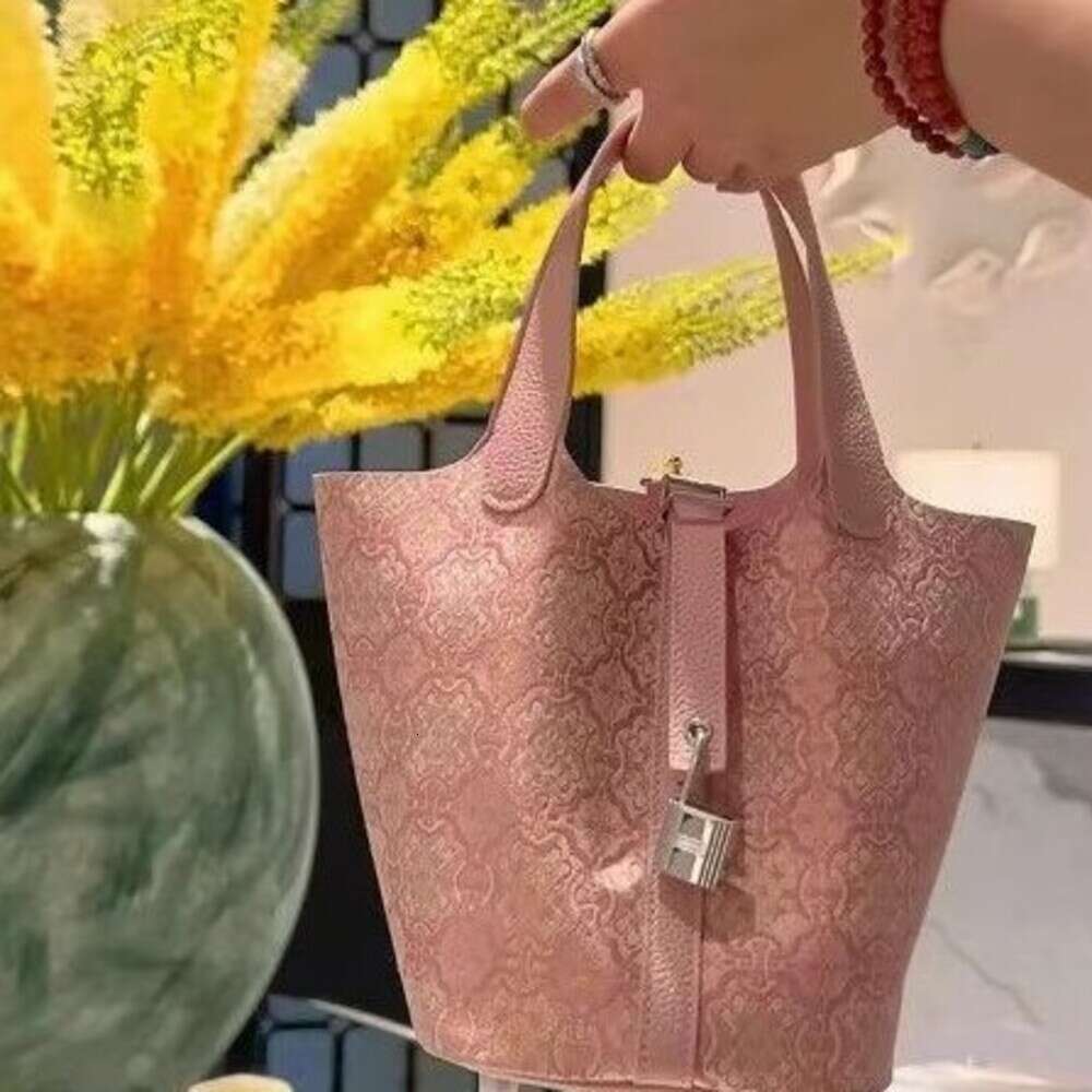 DHEssentials 2025 Oriental Bucket Bag Handmade Brocade Soft Basket Purse