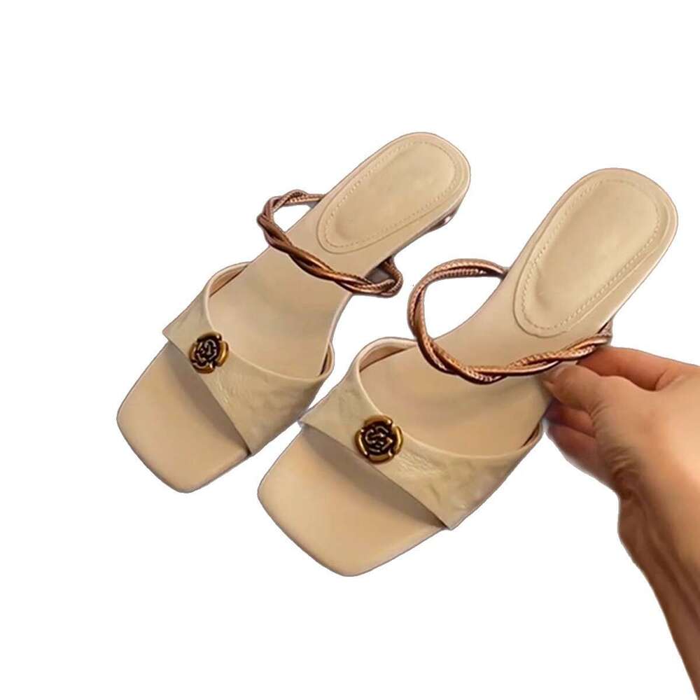 Sheepskin Version~ New Squ Toe Genuine Leather One-Strap Women's Outdoor Designer Shoe Open-Toe Camellia Low-Heel Sandals