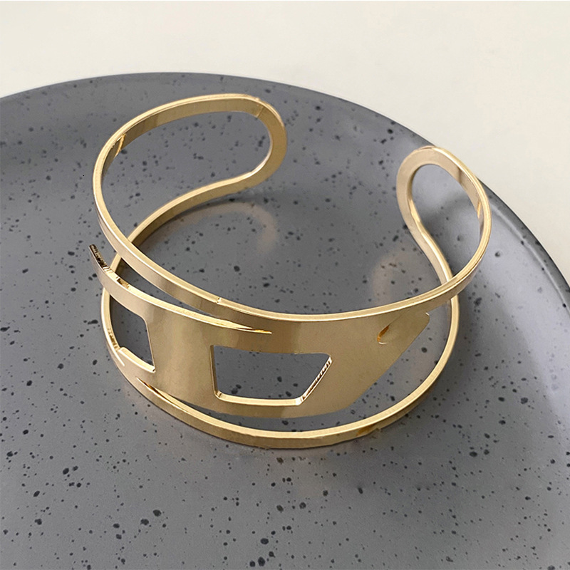Metal Double-Layer Hollow Arm Niche Fashion Personality Exaggerated Bracelet for Women Simple High-End Feel Jewelry