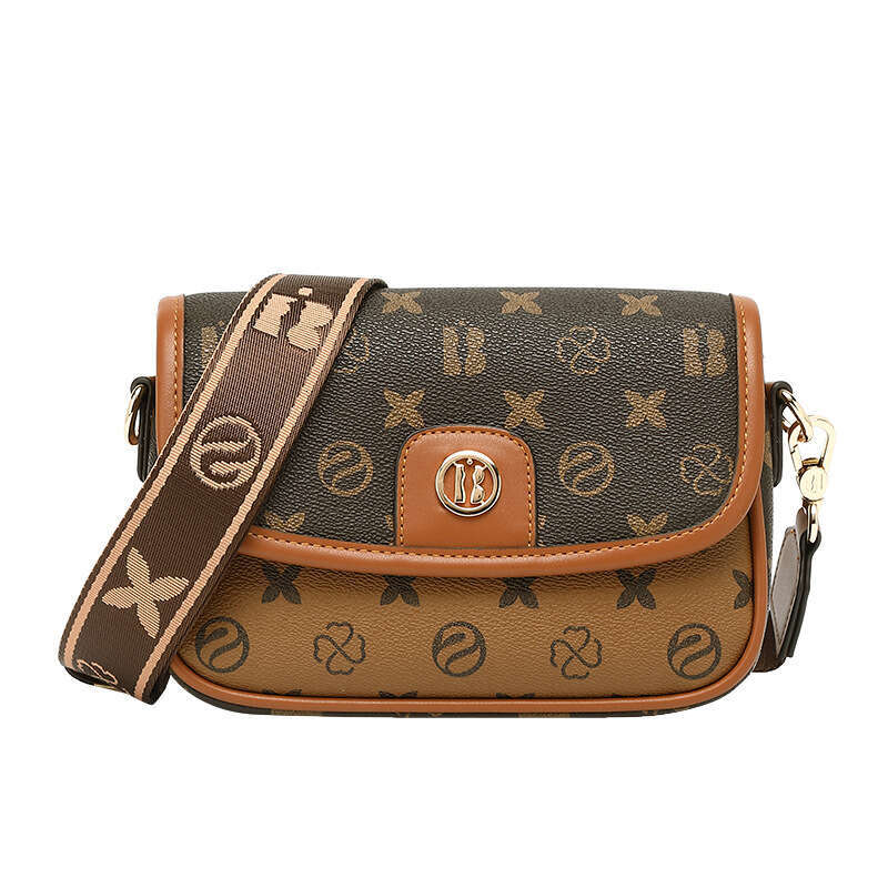 2025 Summer New High-End Versatile Middle-Aged Women's Wide Strap Single Shoulder Crossbody Small Square Bag