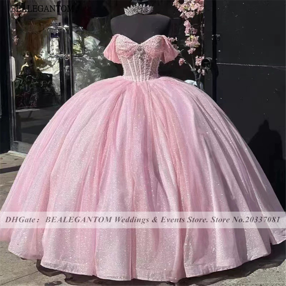 Pink Pink Sweetheart Quinceanera Dresses Lace Up Corset Ball Gown 15 16 Birthday Lace Customized Tiered Prom Party Sweet 16 Vestidos De 15 Anos BQ7