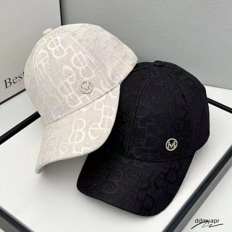 Designer Cap Men Adjustment Baseball Hats High Quality Women Fitted Caps Fashion Fedora Crystal Letters Stripes Beanie Ddmyday Hat Ddmyday Ddmyday Ddm