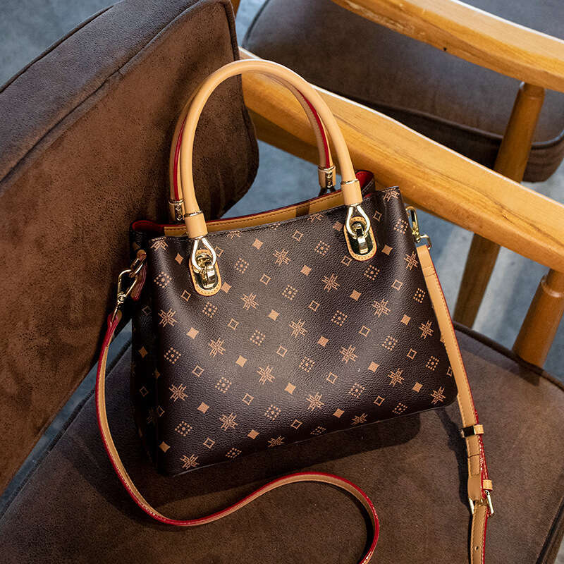 Genuine Leather Women's 2025 New Trend Light Luxury Simple Handbag High-end Elegant Crossbody Shoulder Printed Bag