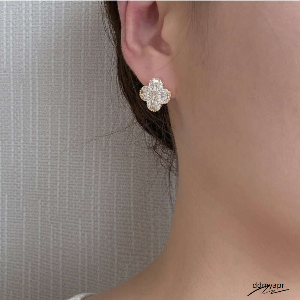 Four-Leaf Clover Ddmyday Shiny Stud Earrings Ddmyday