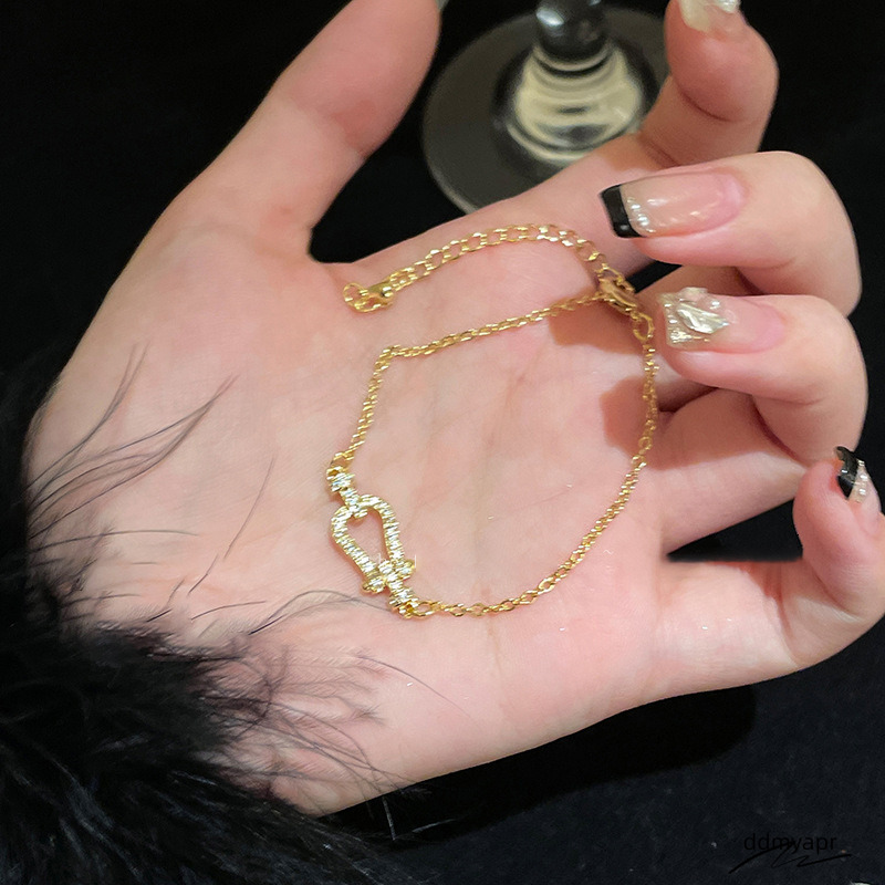 Gold Tone Textured Charm Bracelet With Chunky Chain Trendy Romantic Ddmyday Jewelry Gift For Her High Quality And Bold Accessory Ddmyday