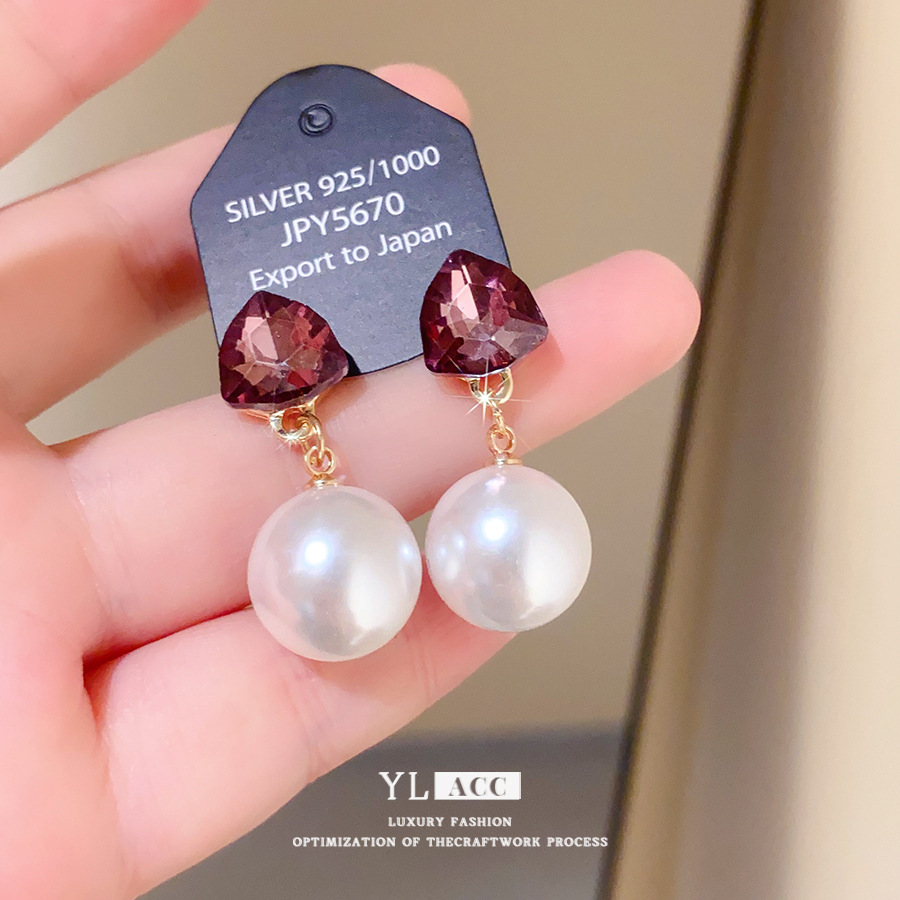 Gold Tone Crystal & Pearl Drop Earrings Elegant Luxury Style Daily & Party Wear Gift For Her Fine Jewelry