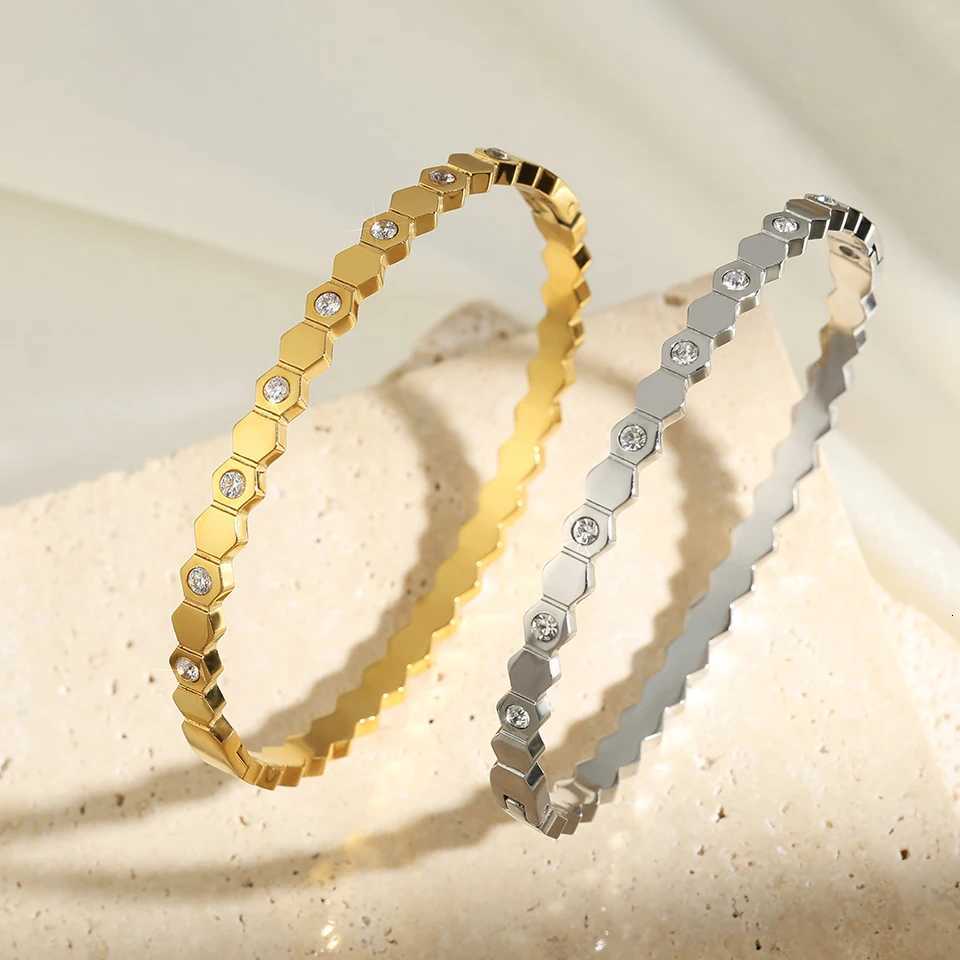 UILZ 316L Stainles Steel Open Hexagon Bracelet For Wen Highquty Exquisite Zircon Inlay Simple Not Fading Bracelet Jewelry Y250904
