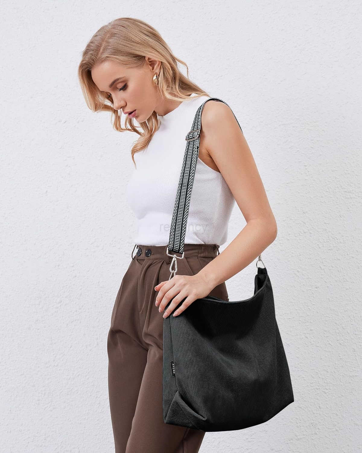 Womens Corduroy Tote Bag with Zipper Stylish Shoulder Bag with Adjustment Straps for Work Travel Daily UseW250904