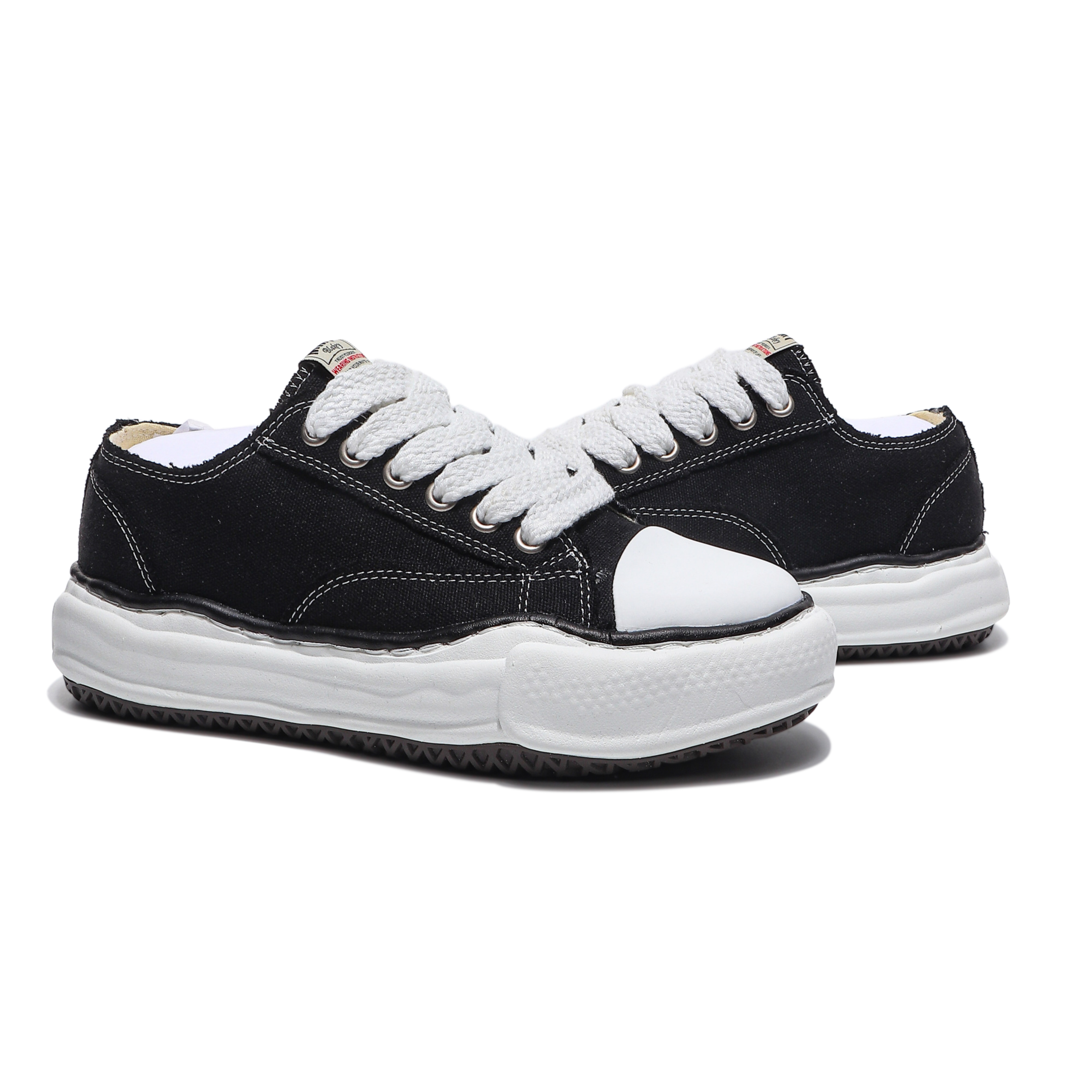 New Design Unisex Retro Platform Canvas Sneakers Trendy Versatile Height Increasing Large Sizes 36-47 Athletic Shoes Street Cool Women Men Bestselling