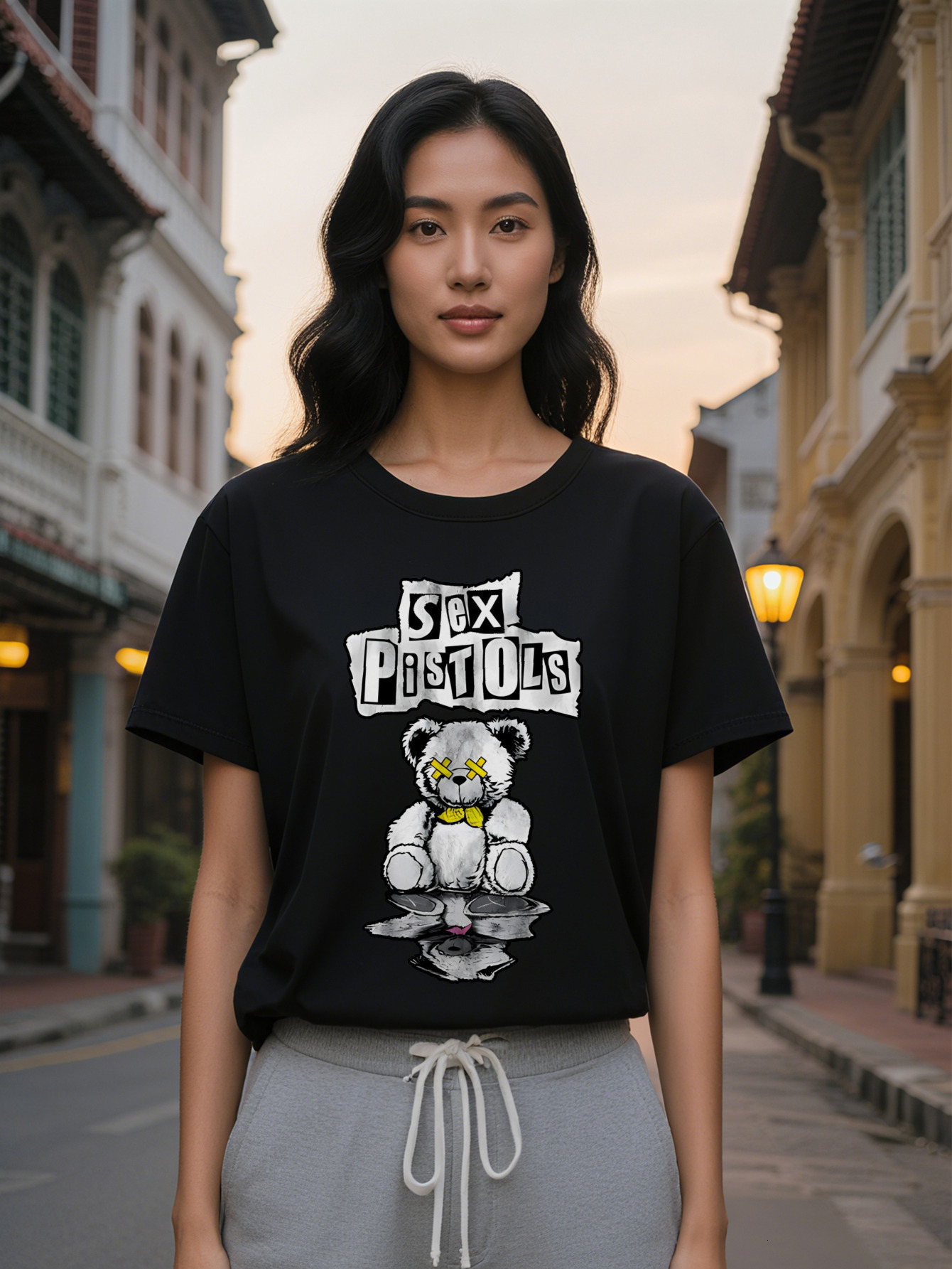 Large XL Women's Casual Versatile Round Neck T-Shirt Featuring Teddy Bear with Yellow Bow Print Perfect as a Gift for Women Plus Size