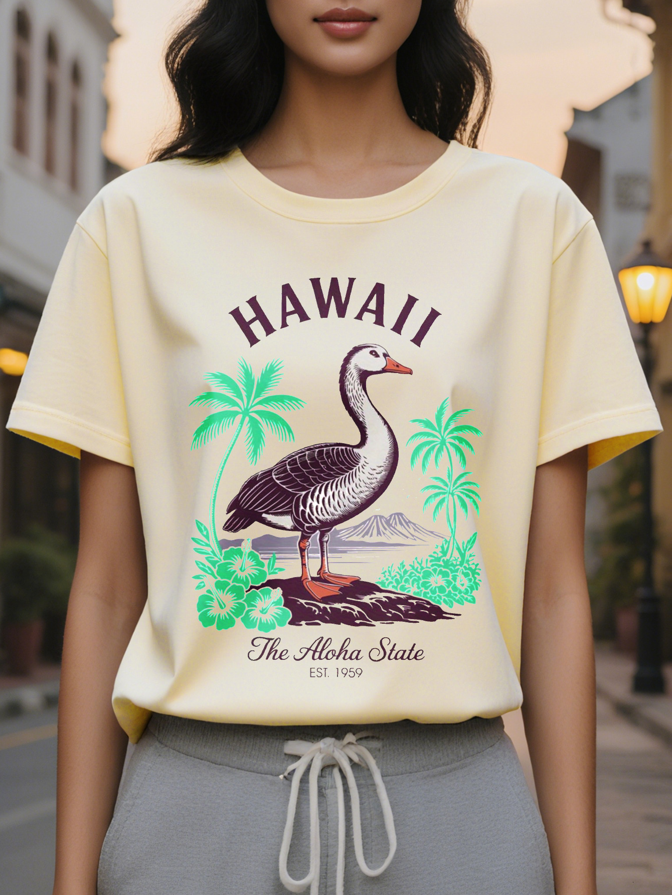 Women's Tropical T-Shirt White Short Sleeve Top with Hawaii Aloha State Design Lightweight Summer Vacation Shirt
