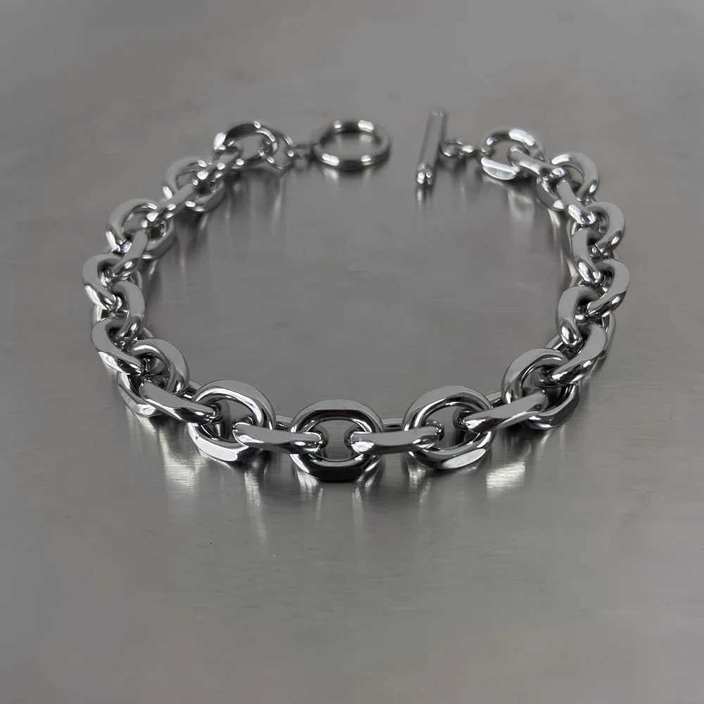 Simple Stainless Steel Men Bracelet INS Silver Color OT Buckle OCircle Chain Bracelet Fashion Wen Jewelry Fashion Accessories Y250904