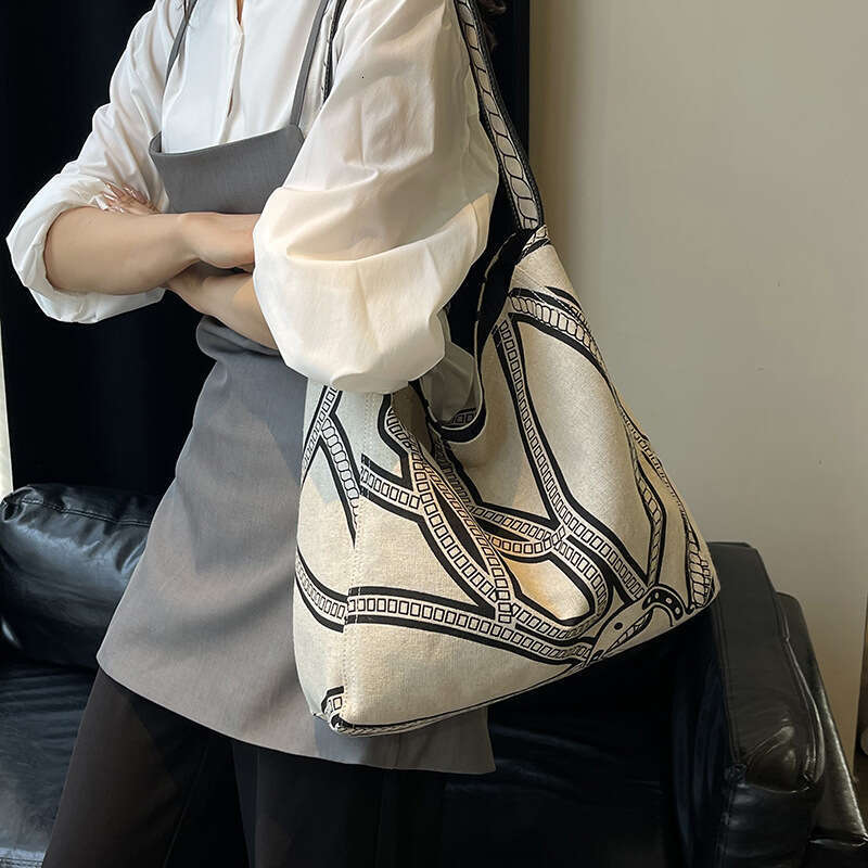 Korean Style Simple Casual Single Shoulder Underarm for Women 2025 New Large Capacity Commuter Tote Bag