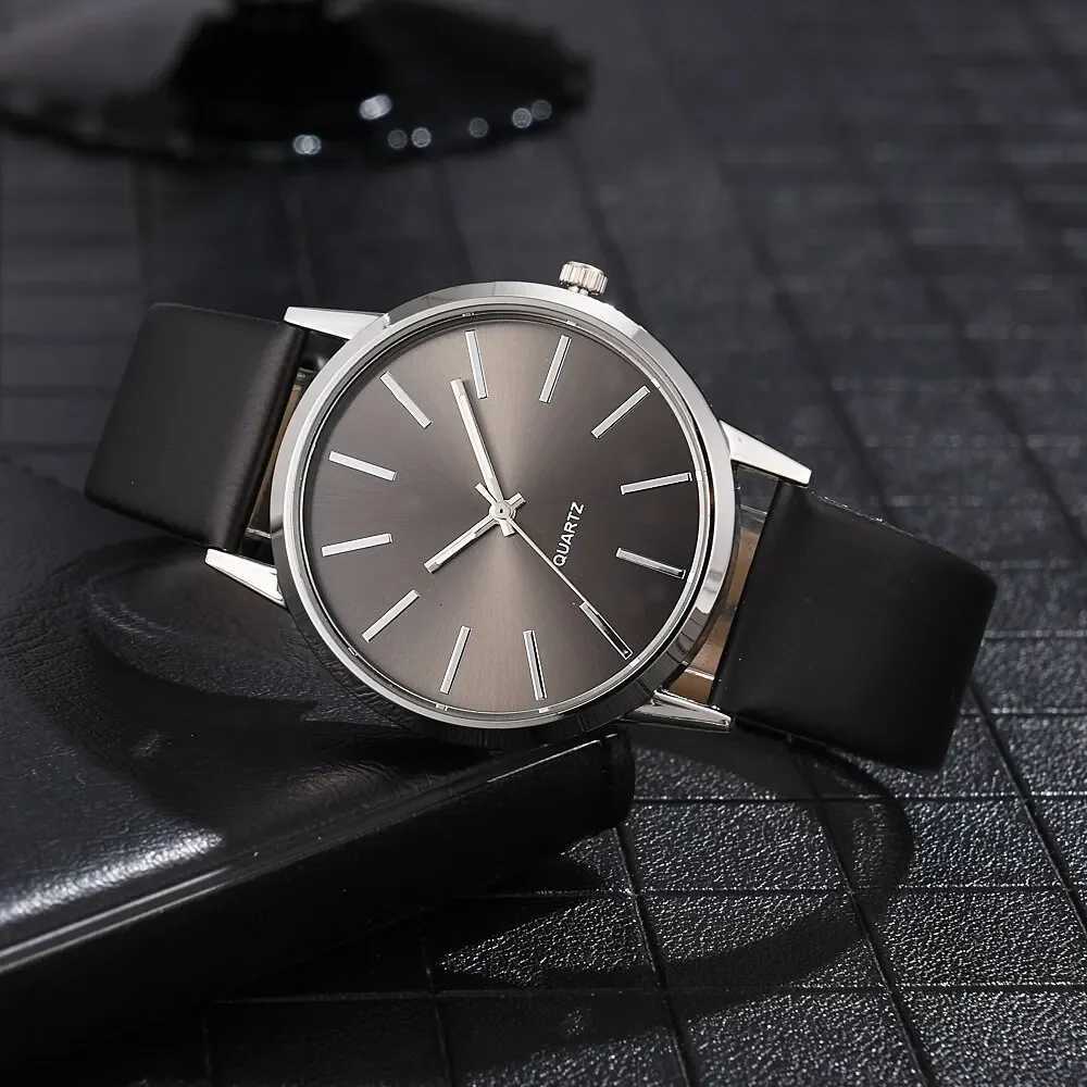 Casual Fashion Quartz Watch Mens Watches Top Luxury Brand Famous Wrist Watch M Clock for Men Saat Hodinky Relogio Mascino X250904