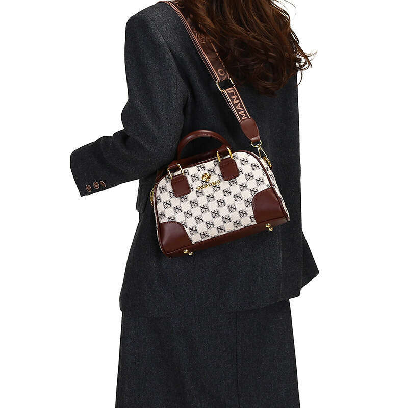 Luxury Boston Bag Small Shell Bags 2025 New Designer Handbag for Women Large Capacity Versatile Shoulder Crossbody Bag