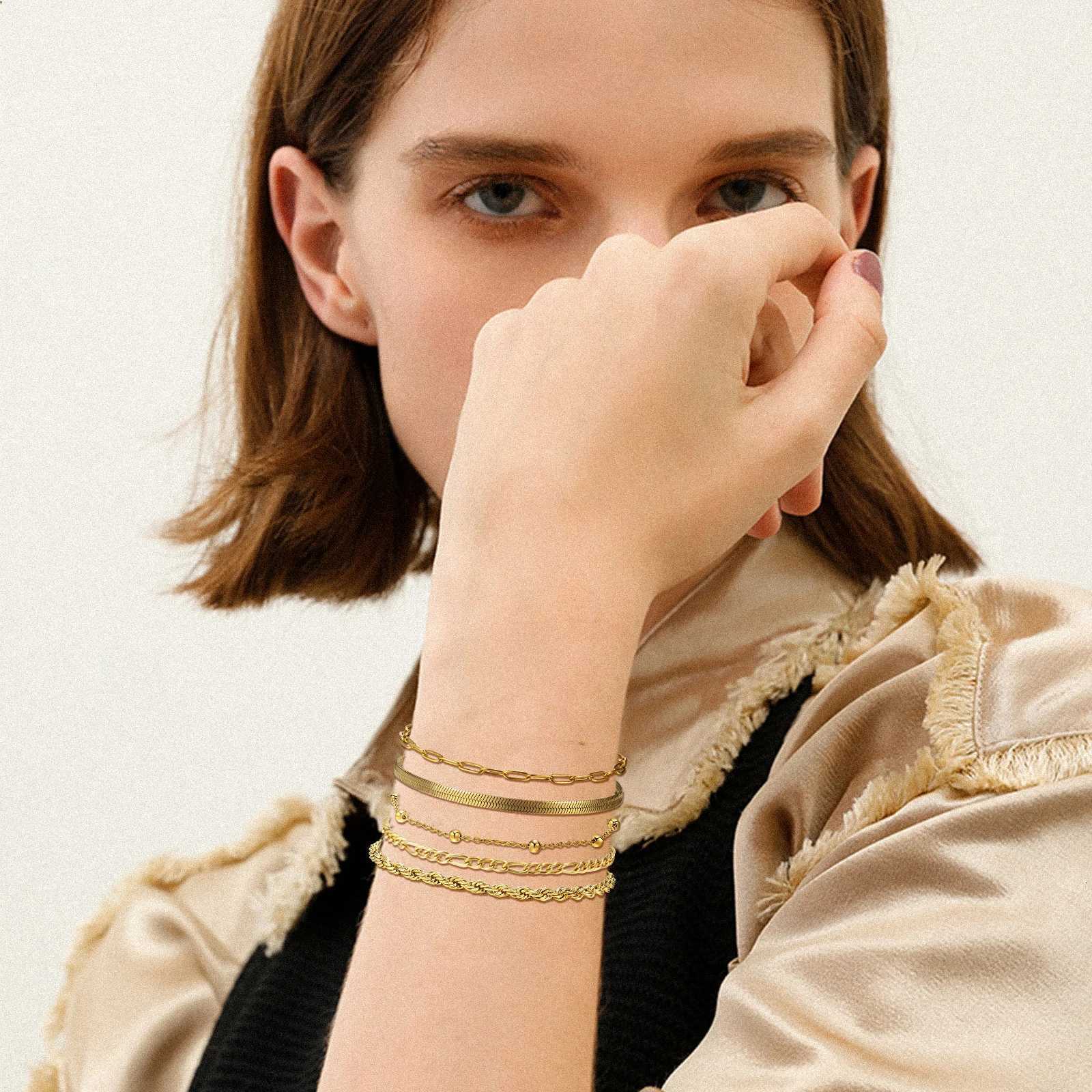 5PCSSet Women GoldSilver Color BraceletsStainless Steel Lady Geometric Fashion Charm ChainMulti Layers Dainty Girl Jewelry W250904