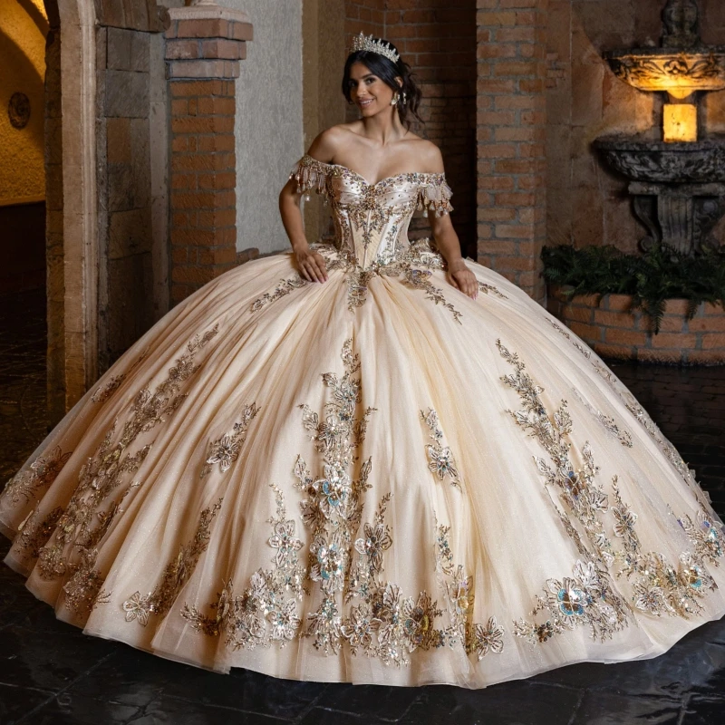 Champagne Shiny Off The Shoulder Ball Gown Quinceanera Dresses Appliques Lace Flower Beads Tull Sweet 16 Dress Vestidos 15 De Anos