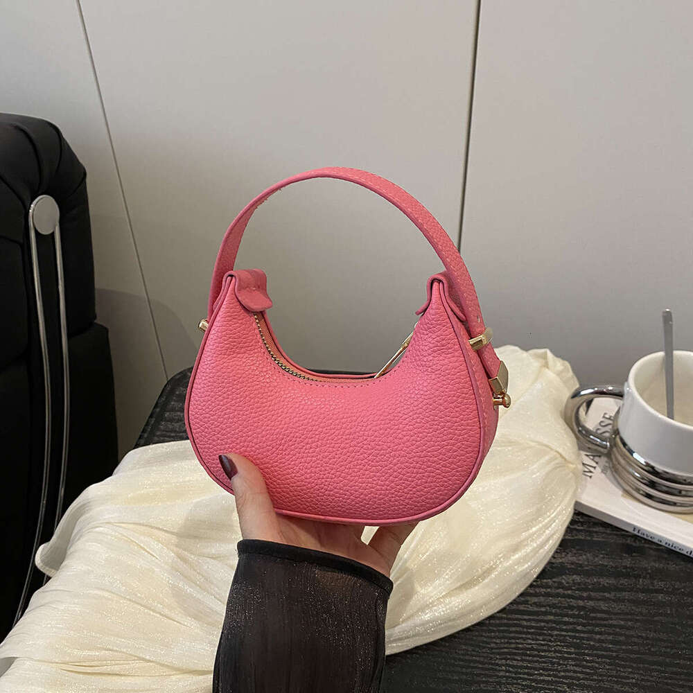 New Niche Fashion Lychee Pattern Mini Handbag High-Quality Crescent Lipstick Bag