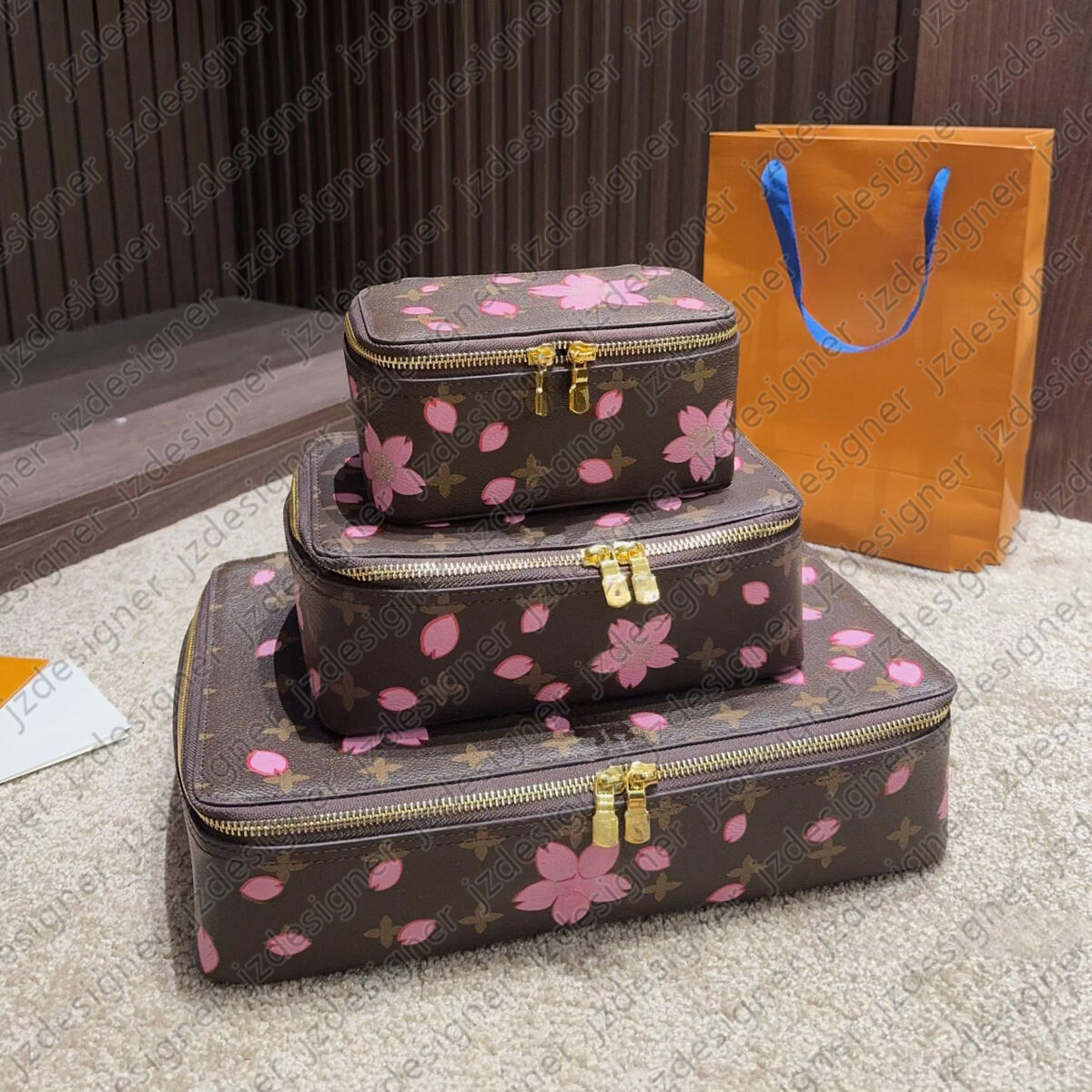 Designer Sakura Vanity Bag Cherry Cosmetic Bag Makeup Bag Jewelry Case Travel Bag Storage Box Luggage Fashion Crossbody Handbag Trunk Suitcase Bags Cosmetic Pouch