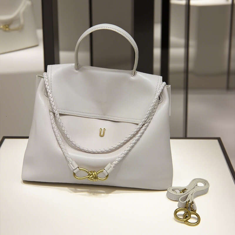 Luxury bag Hot Selling Plain Fashion Light Versatile Bowknot Gold Buckle Single Shoulder Crossbody Handheld Genuine Leather Tote Bag