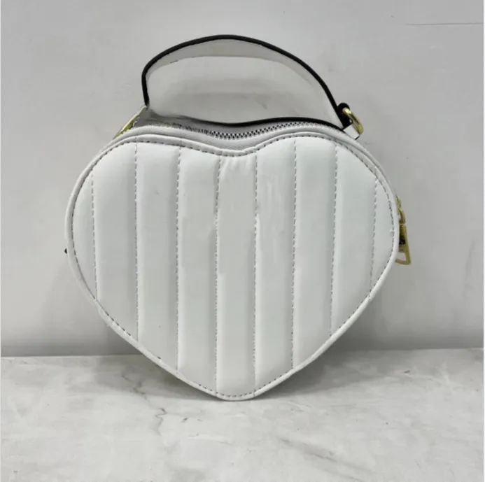 Bag designer bag 2025 new fashion classic love shaped bag handbag shoulder trend all-match female bag bags Evening Bags