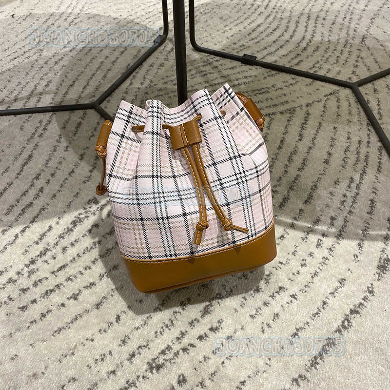 Womens Bag Plaid Bucket Bag 2022 New Mini Shoulder Crossbody Bag Simple Versatile H250904