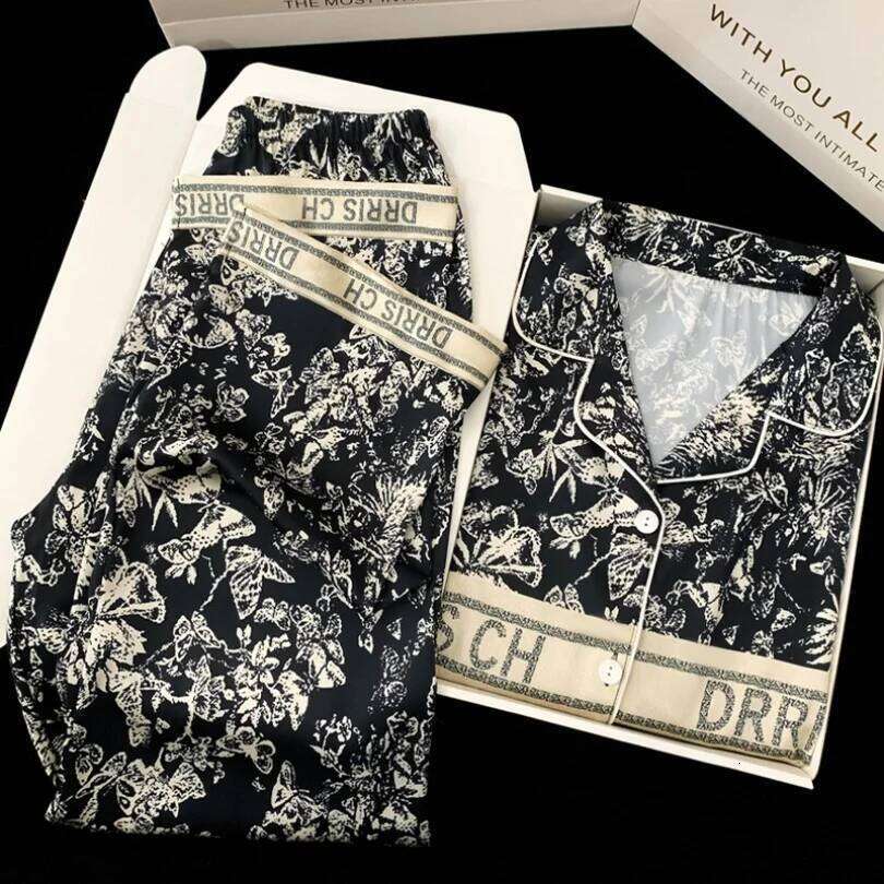 Spring And Autumn New Ladies Ice Silk Pamas Women Fashion Long-Sleeved Trousers Senior Sense Of Homewear Suit