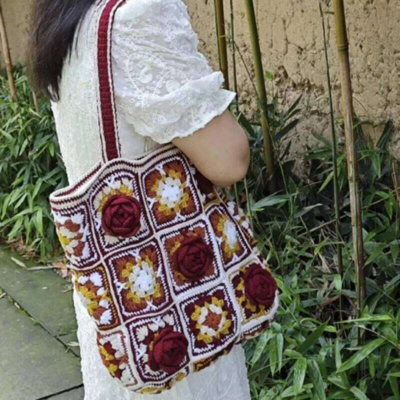 Handwoven Grandmother Grid Shoulder Classic Black and White Puzzle Handbag Large Capacity Lined Beach Bag