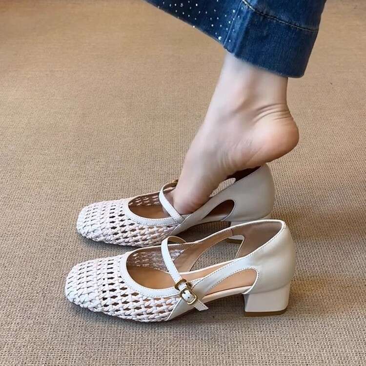 New Chunky Designer Shoe Heel Sandals for Women Woven Hollow Strap Squ Toe Genuine Leather Fashionable Single Shoes