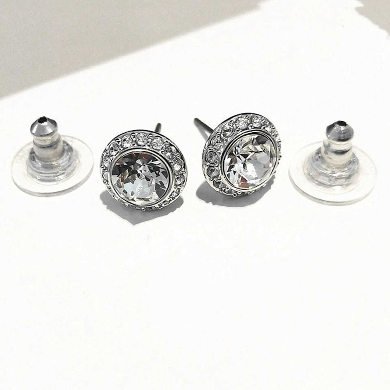 2025 New Fashion Dazzling Round Perfect Crystal High Jewelry Set Charming for Women Bracelet Earrings Necklace Ring Wedding GiftXJ250904