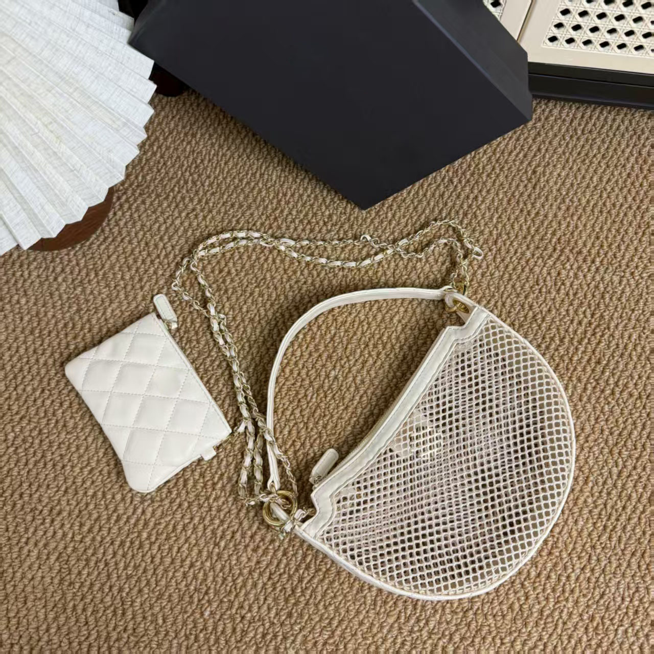 Half-moon shaped mesh bag DIY handbag with removable small wallet long and short shoulder straps can be combined freely with gift box and greeting card