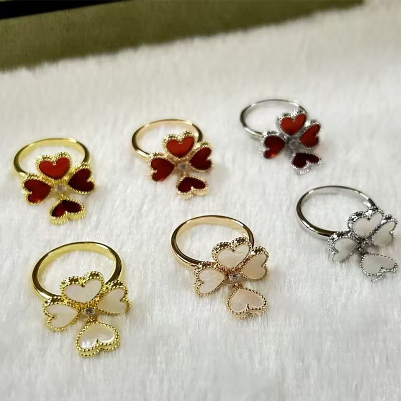Fashionable 18k Gold Love Ring Classic 4-Flower Clover Ring High Quality Stainless Steel Designer Jewelry for Women