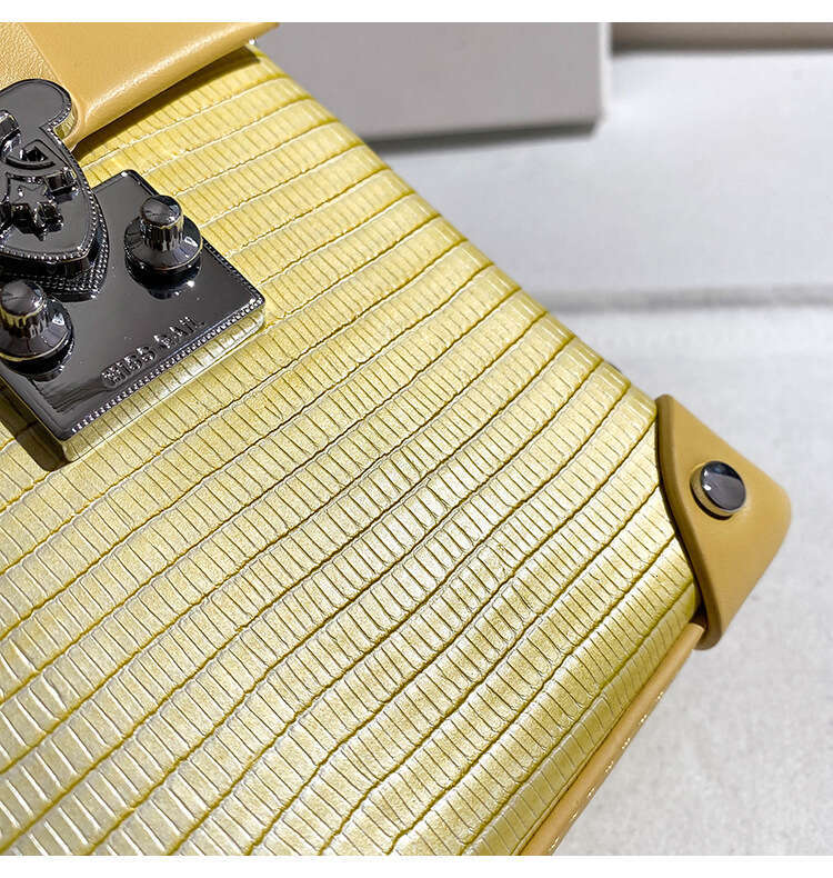 DHEssentials 2025 Jacquard Phone Crossbody Bag Unique Design Soft Shoulder Purse