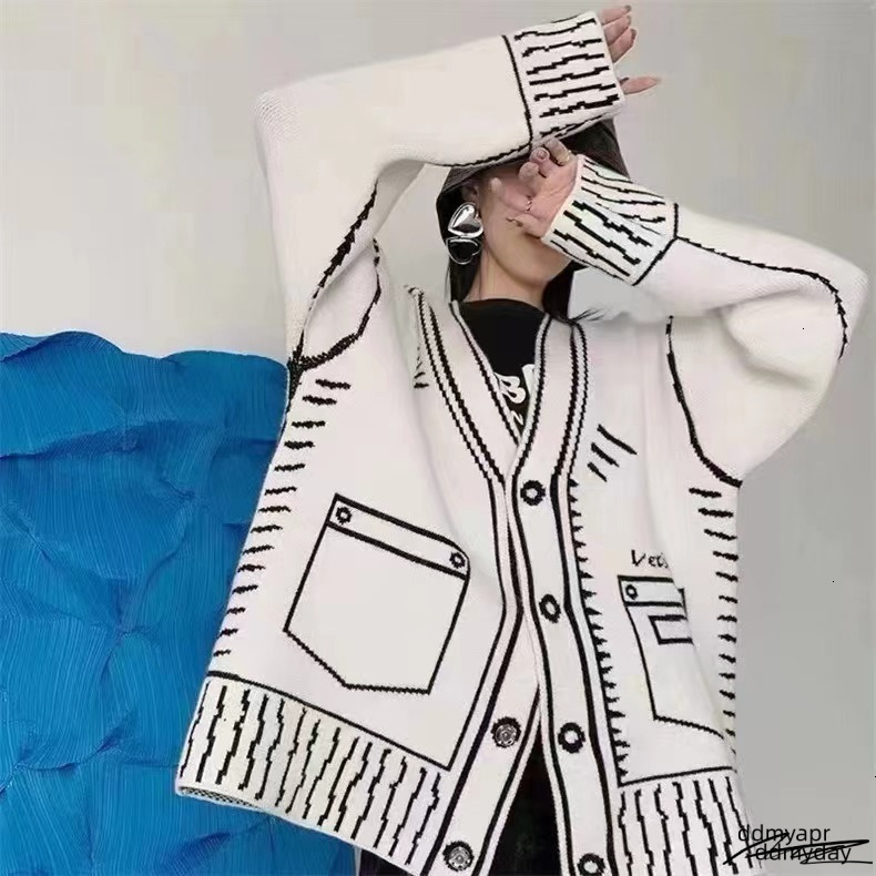 Maoning Autumn Winter Sweater Black And White Oversized Jacquard Loose Lazy Style Knitted Womens Cardigan Ddmyday